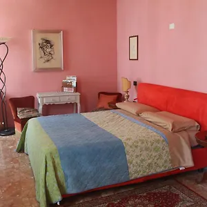 Polirone Bed & Breakfast